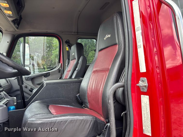 image for item DZ4517 2011 Freightliner M2 112 Ext. Cab flatbed truck