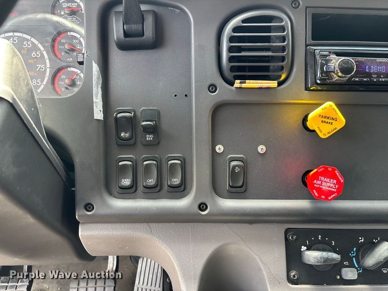 image for item DZ4517 2011 Freightliner M2 112 Ext. Cab flatbed truck