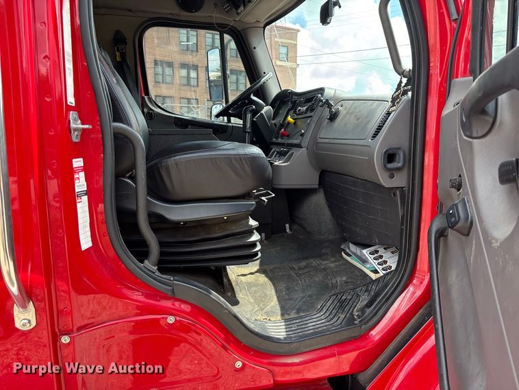 image for item DZ4517 2011 Freightliner M2 112 Ext. Cab flatbed truck