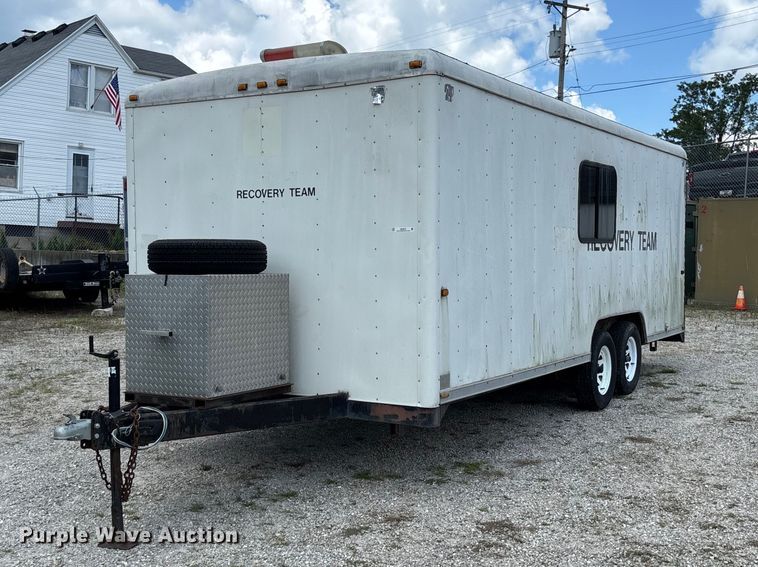 1993 Wells Cargo EW2022 enclosed cargo trailer
