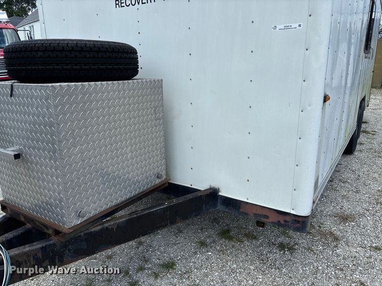 image for item DZ4519 1993 Wells Cargo EW2022 enclosed cargo trailer