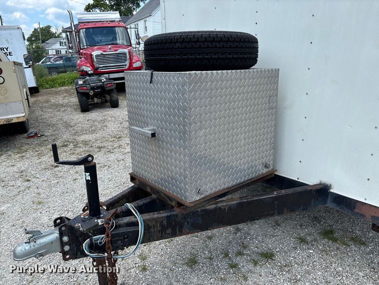 image for item DZ4519 1993 Wells Cargo EW2022 enclosed cargo trailer