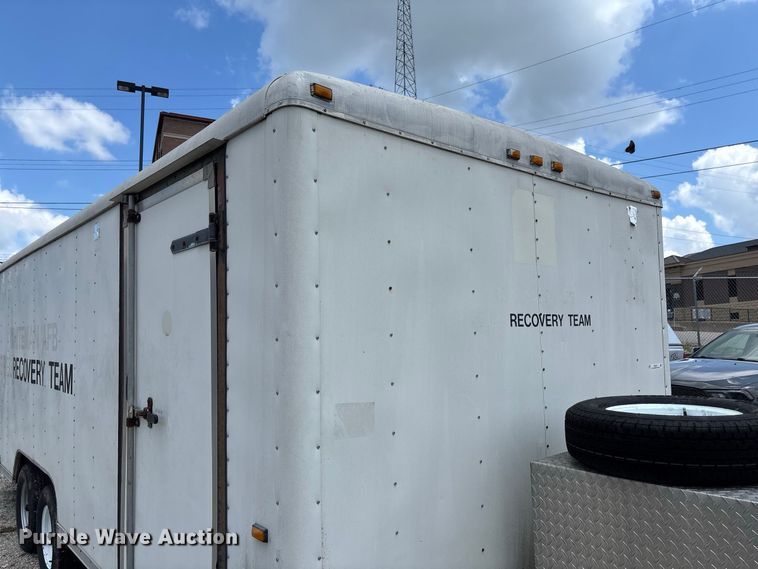 image for item DZ4519 1993 Wells Cargo EW2022 enclosed cargo trailer