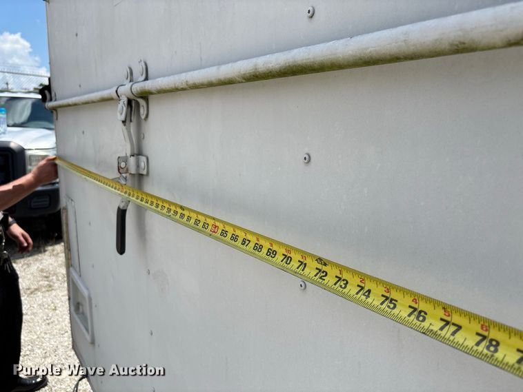image for item DZ4519 1993 Wells Cargo EW2022 enclosed cargo trailer