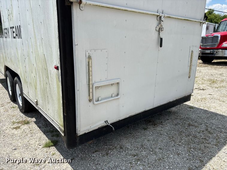 image for item DZ4519 1993 Wells Cargo EW2022 enclosed cargo trailer