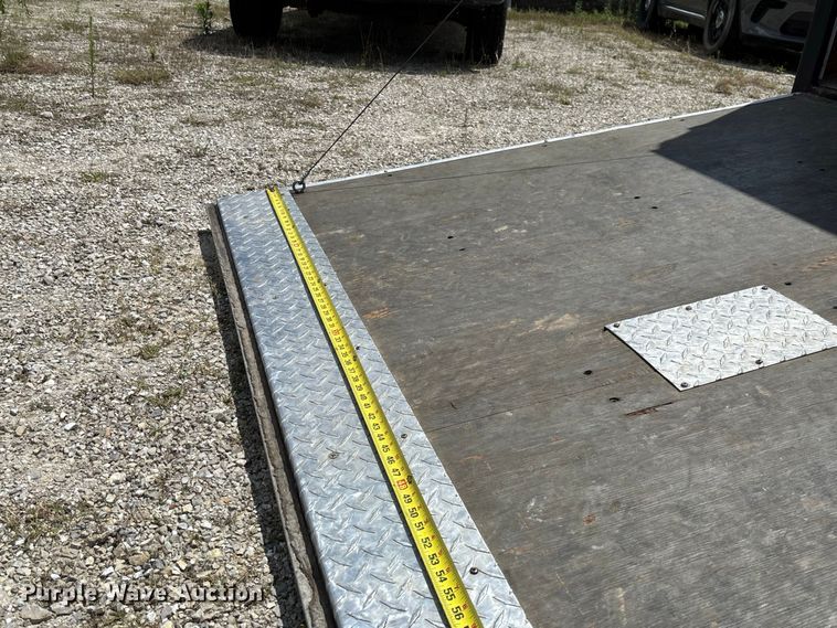image for item DZ4519 1993 Wells Cargo EW2022 enclosed cargo trailer