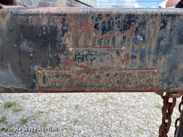 image for item DZ4519 1993 Wells Cargo EW2022 enclosed cargo trailer