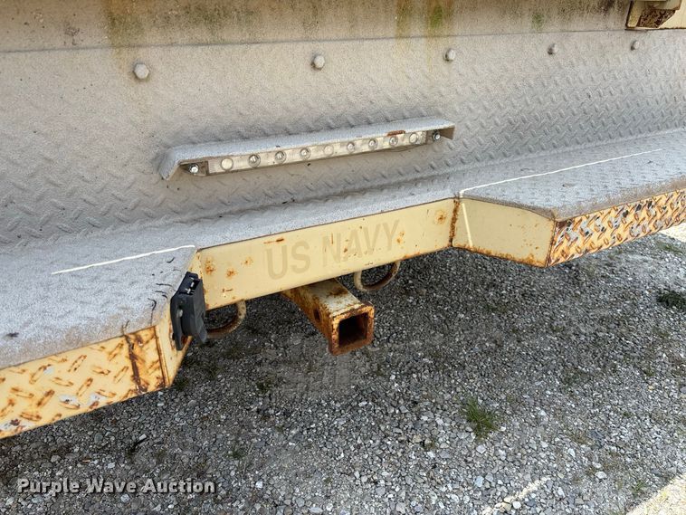 image for item DZ4520 2007 Chevrolet Silverado 3500 Ext. Cab utility bed pickup truck