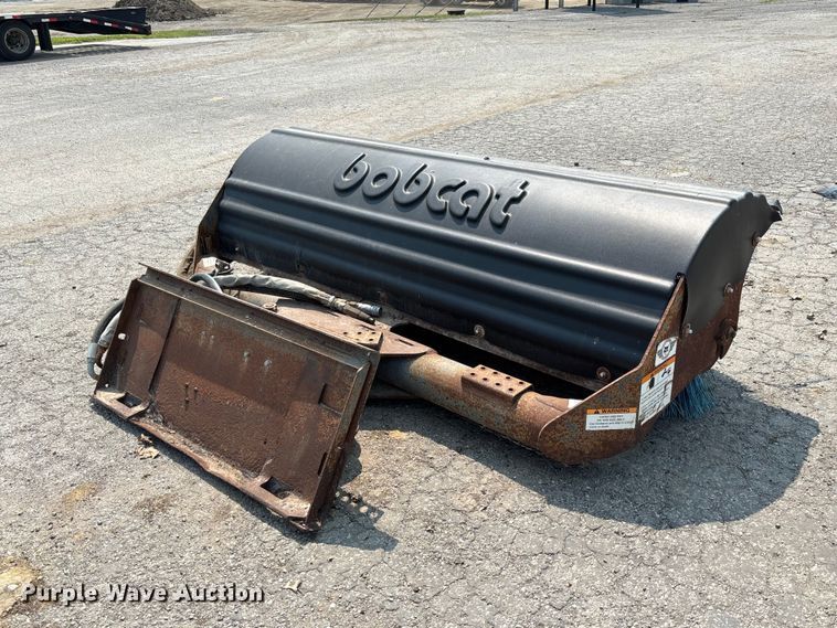 image for item DZ4523 Bobcat 84 Angle Broom skid steer broom