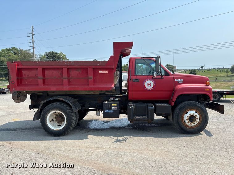image for item DZ4524 1992 GMC C7 TopKick hook lift truck