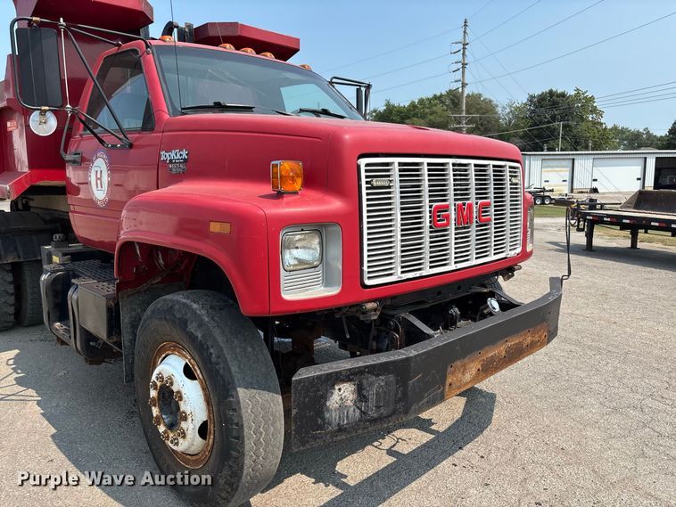 image for item DZ4524 1992 GMC C7 TopKick hook lift truck