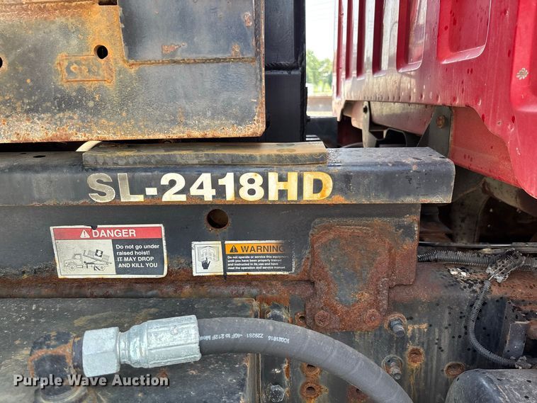 image for item DZ4524 1992 GMC C7 TopKick hook lift truck