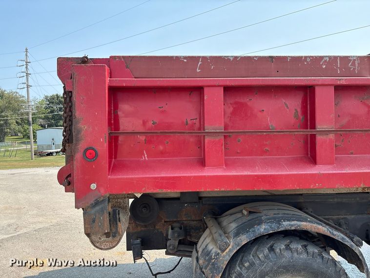 image for item DZ4524 1992 GMC C7 TopKick hook lift truck