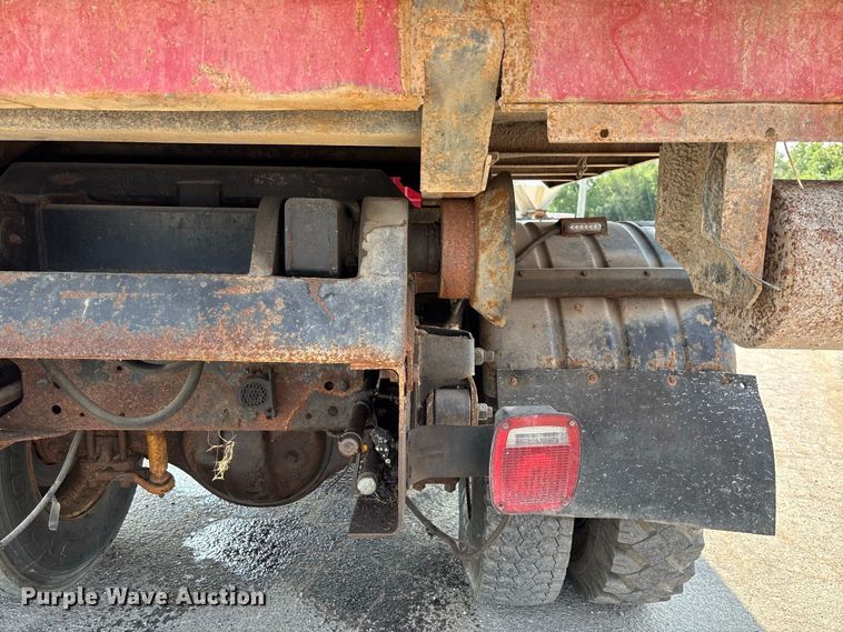 image for item DZ4524 1992 GMC C7 TopKick hook lift truck