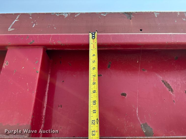 image for item DZ4524 1992 GMC C7 TopKick hook lift truck