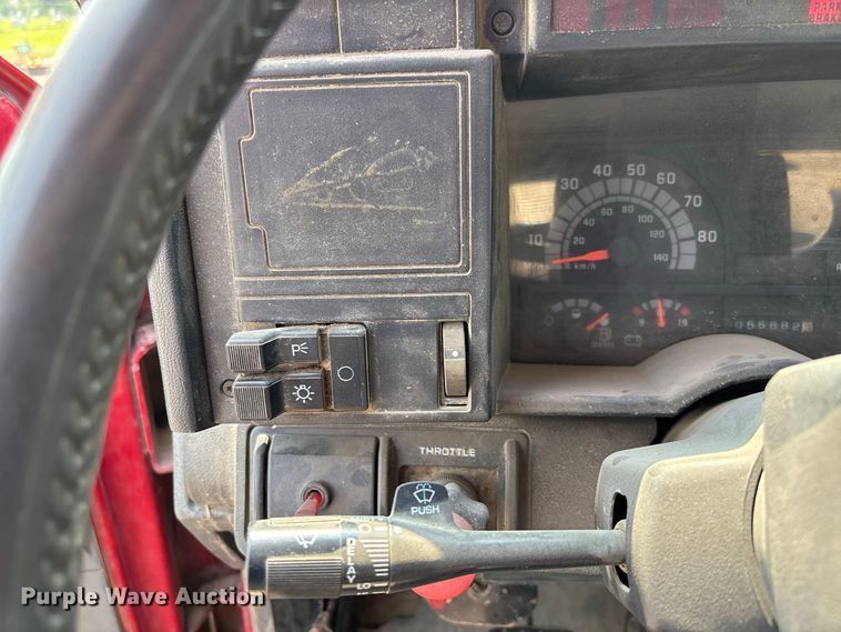 image for item DZ4524 1992 GMC C7 TopKick hook lift truck