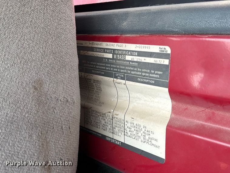 image for item DZ4524 1992 GMC C7 TopKick hook lift truck