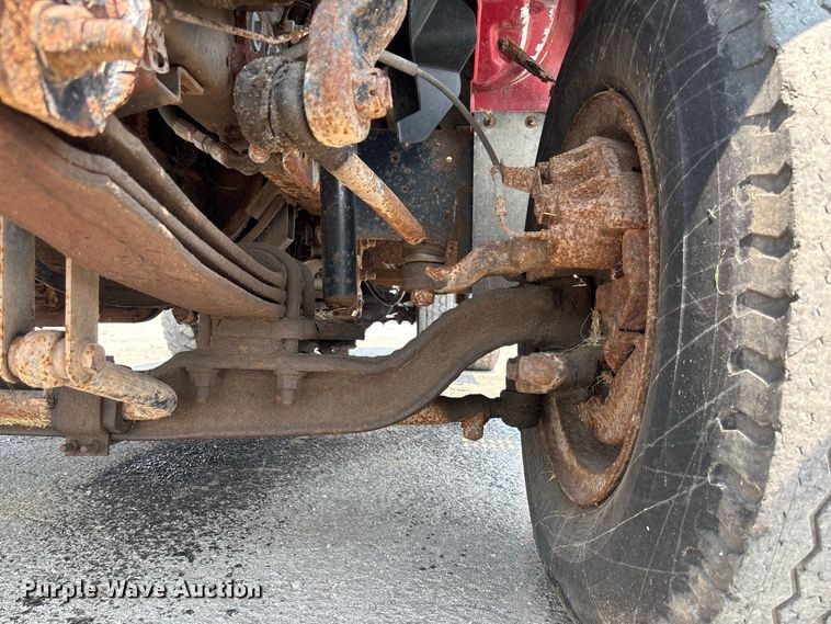 image for item DZ4524 1992 GMC C7 TopKick hook lift truck