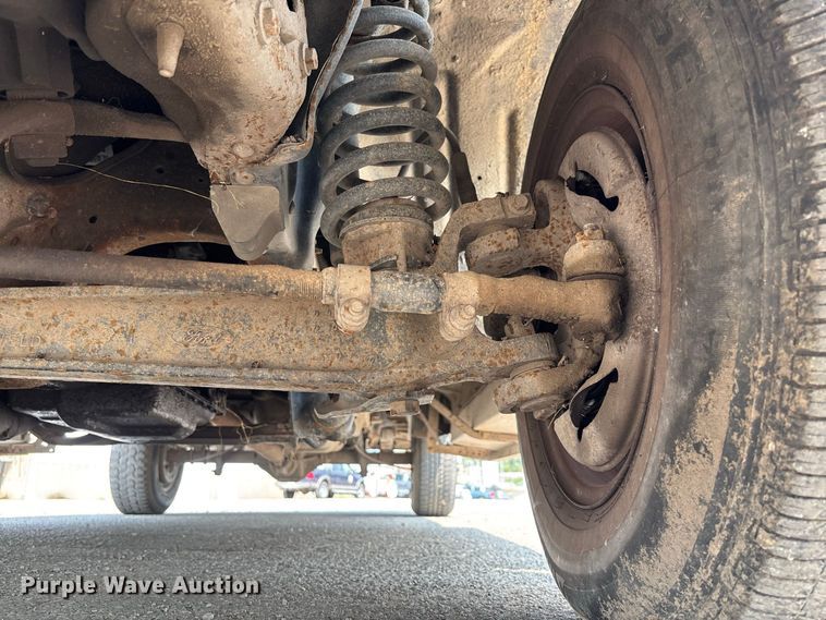image for item DZ4525 1996 Ford F150 XL pickup truck