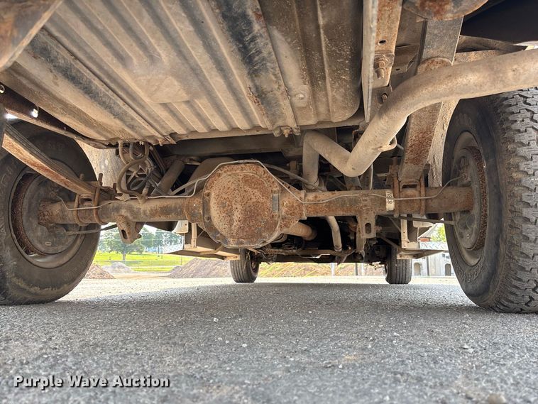 image for item DZ4525 1996 Ford F150 XL pickup truck