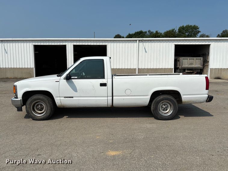 image for item DZ4526 1998 Chevrolet 1500 pickup truck