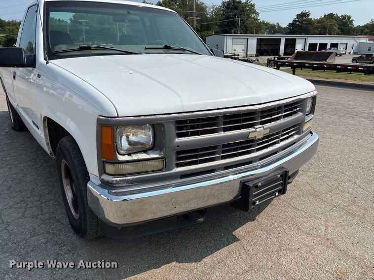 image for item DZ4526 1998 Chevrolet 1500 pickup truck