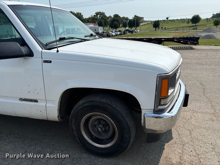 image for item DZ4526 1998 Chevrolet 1500 pickup truck