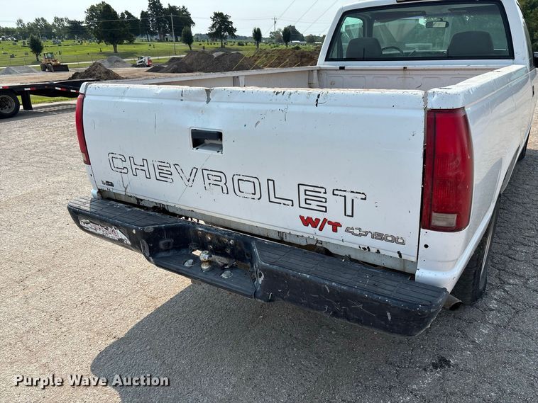 image for item DZ4526 1998 Chevrolet 1500 pickup truck