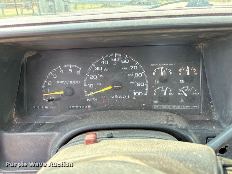 image for item DZ4526 1998 Chevrolet 1500 pickup truck