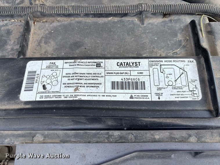 image for item DZ4526 1998 Chevrolet 1500 pickup truck