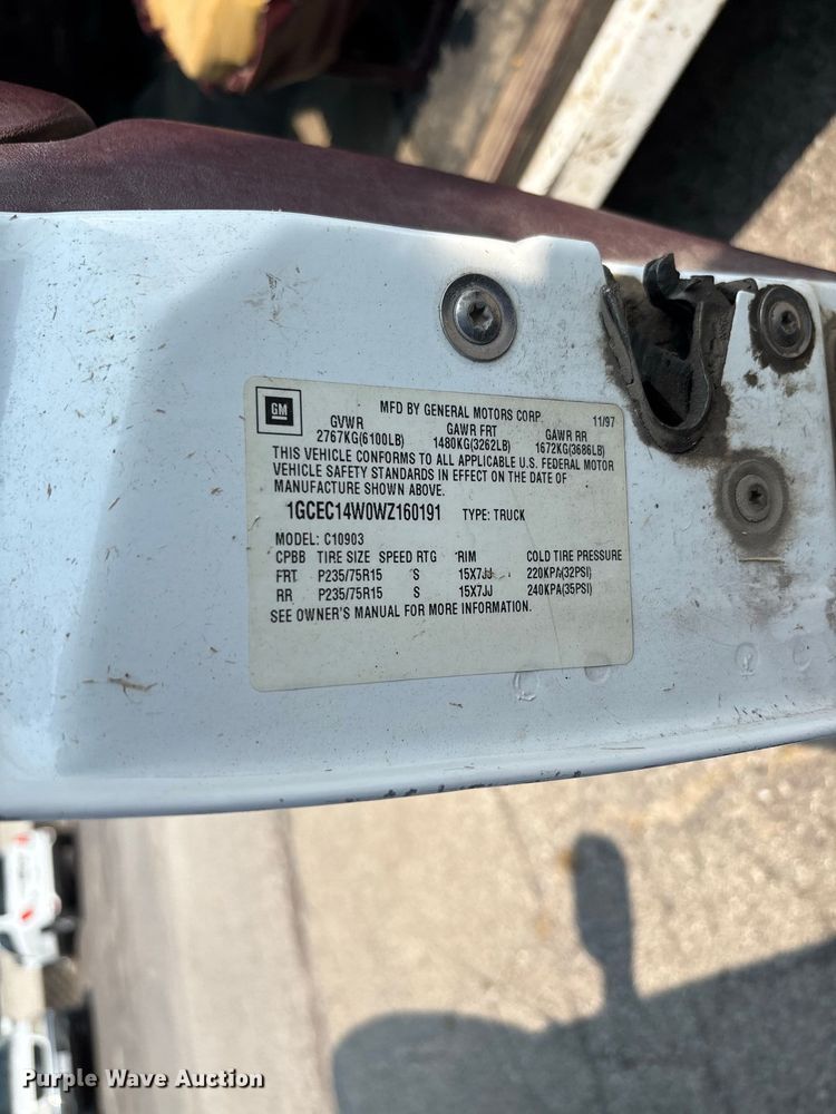 image for item DZ4526 1998 Chevrolet 1500 pickup truck
