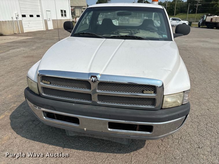 image for item DZ4527 2000 Dodge Ram 2500 utility bed pickup truck