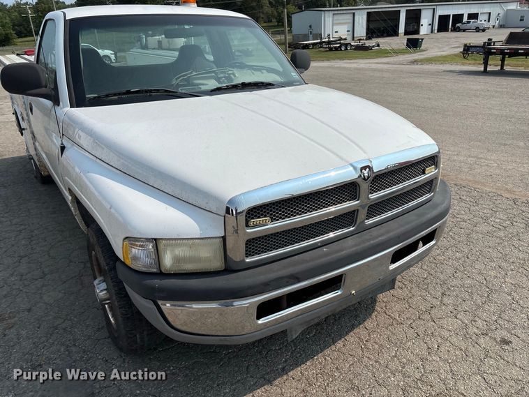 image for item DZ4527 2000 Dodge Ram 2500 utility bed pickup truck