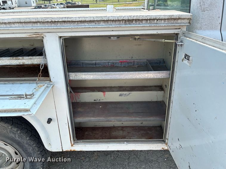 image for item DZ4527 2000 Dodge Ram 2500 utility bed pickup truck