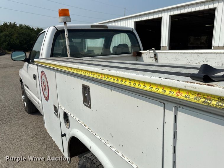 image for item DZ4527 2000 Dodge Ram 2500 utility bed pickup truck