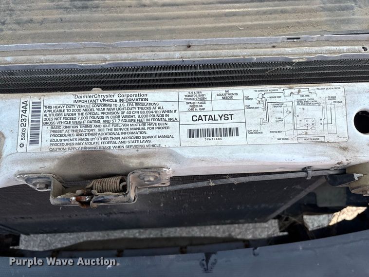 image for item DZ4527 2000 Dodge Ram 2500 utility bed pickup truck