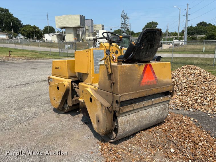 image for item DZ4528 Dynapac CC-10 double drum vibratory roller