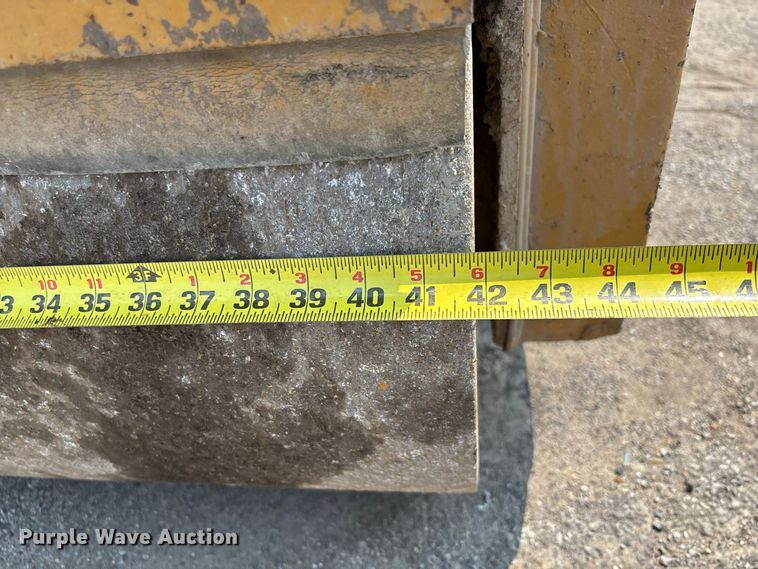 image for item DZ4528 Dynapac CC-10 double drum vibratory roller