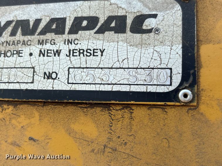 image for item DZ4528 Dynapac CC-10 double drum vibratory roller