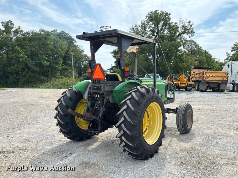image for item DZ4540 2006 John Deere 5525 tractor