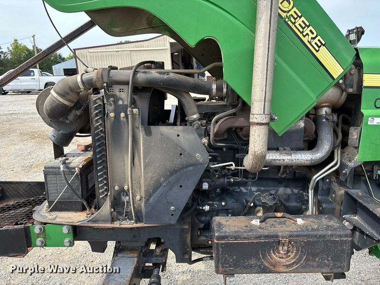 image for item DZ4540 2006 John Deere 5525 tractor