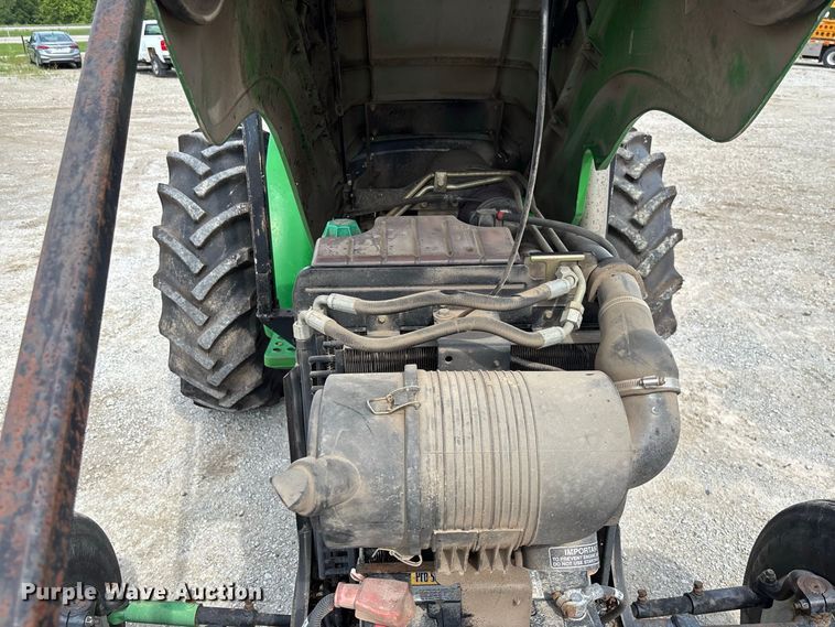 image for item DZ4540 2006 John Deere 5525 tractor