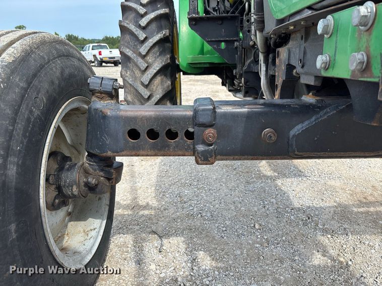 image for item DZ4540 2006 John Deere 5525 tractor