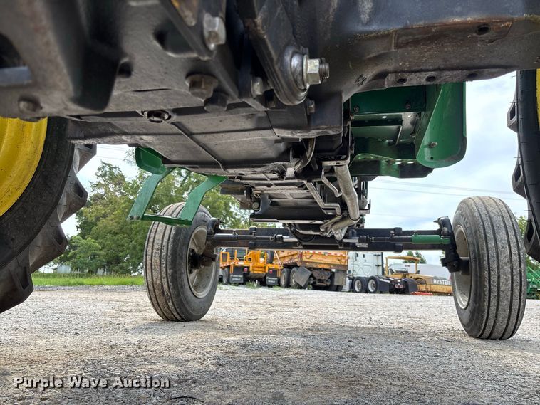 image for item DZ4540 2006 John Deere 5525 tractor