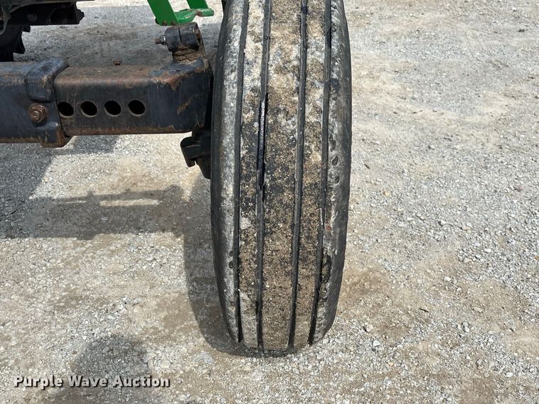 image for item DZ4540 2006 John Deere 5525 tractor