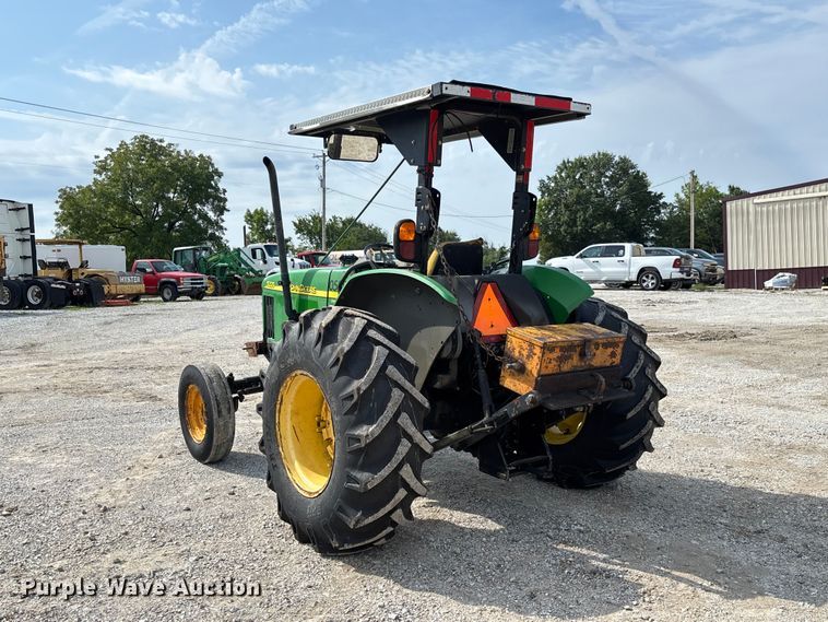 image for item DZ4541 2003 John Deere 5320 tractor