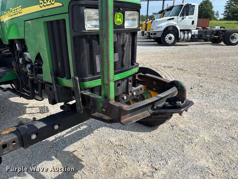 image for item DZ4541 2003 John Deere 5320 tractor