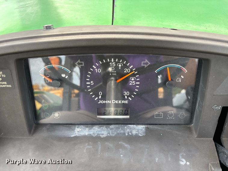 image for item DZ4541 2003 John Deere 5320 tractor