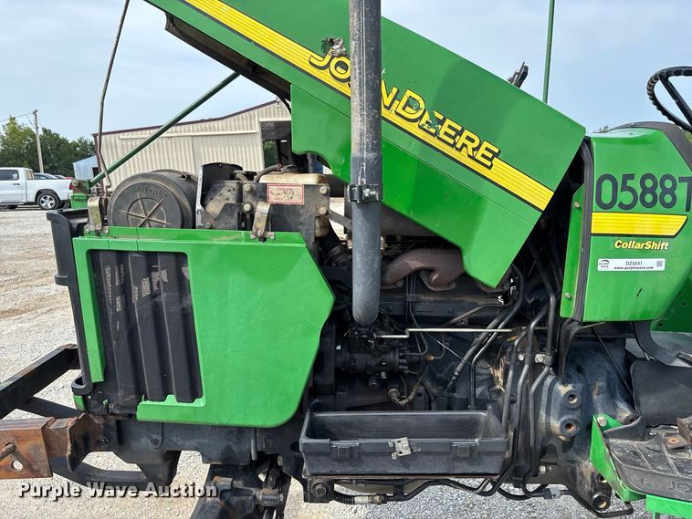 image for item DZ4541 2003 John Deere 5320 tractor