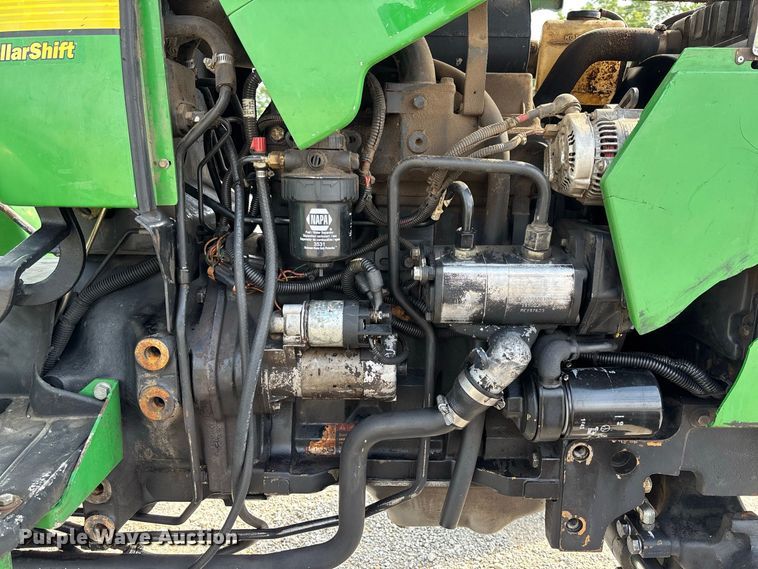 image for item DZ4541 2003 John Deere 5320 tractor
